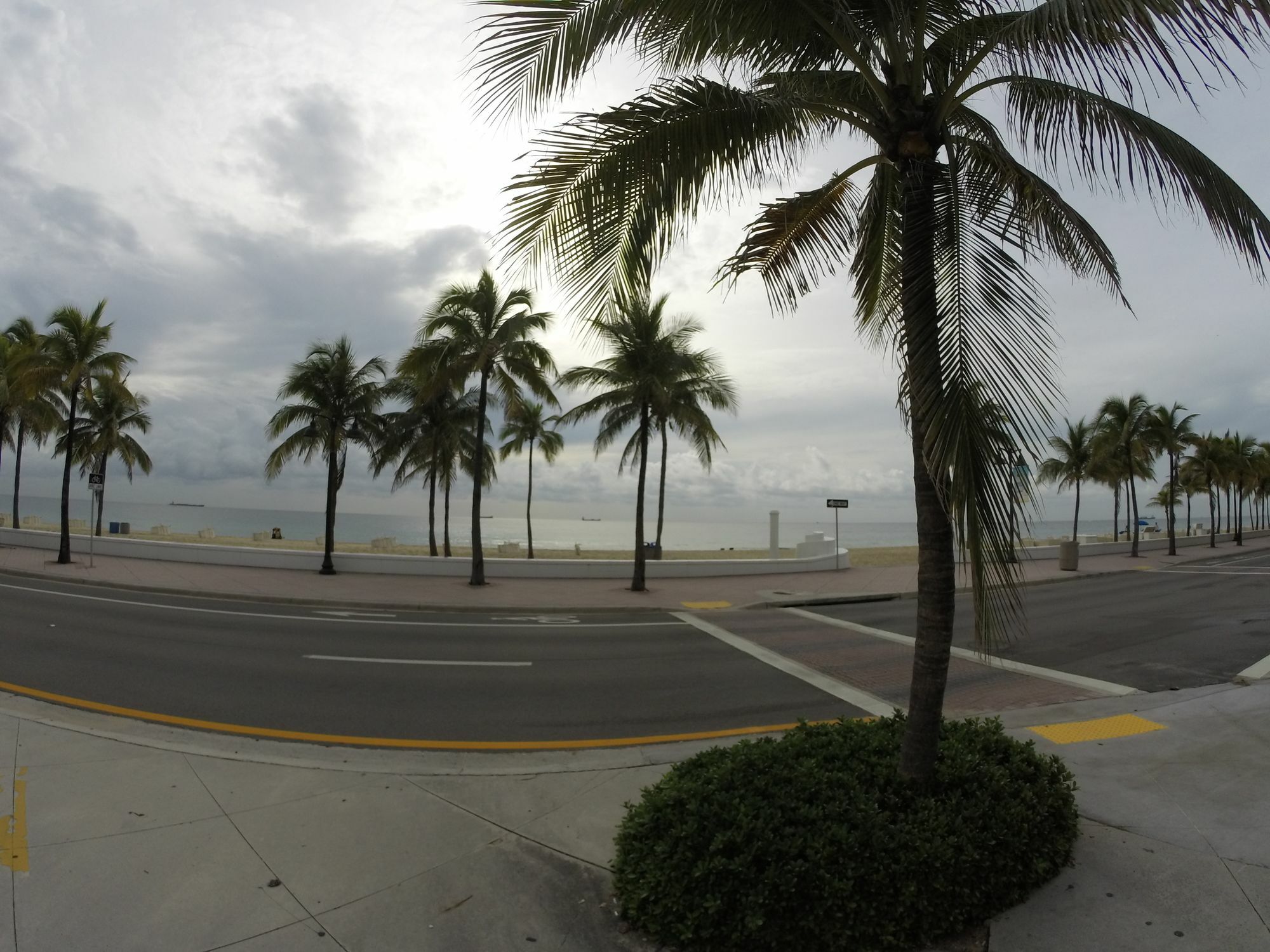 Silver Seas Beach Resort Fort Lauderdale Exterior photo